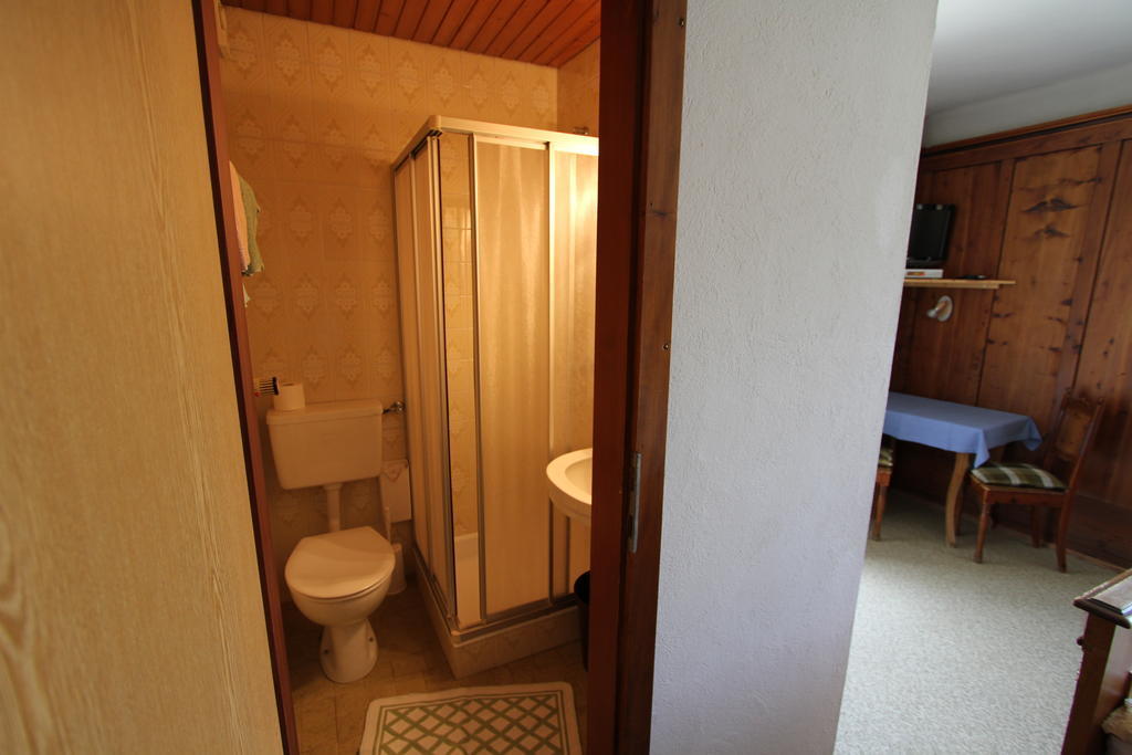 Garni Bergsteiger Hotel Sexten Værelse billede